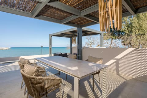 Balcony/Terrace, Balcony/Terrace, Seating area, Dining area