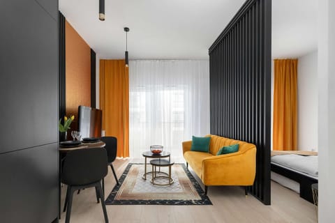 Bed, Living room, Photo of the whole room, Seating area, Bedroom