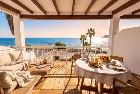 View (from property/room), Balcony/Terrace, Sea view