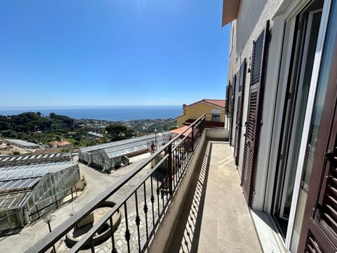 Property building, Natural landscape, View (from property/room), Balcony/Terrace, Sea view