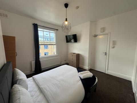 Bed, TV and multimedia
