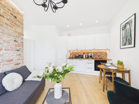 Kitchen or kitchenette, Living room, Seating area