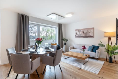 Balcony/Terrace, Living room, Seating area