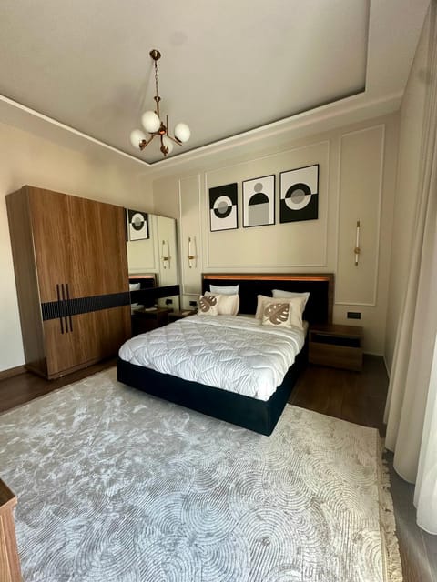 Bed, Photo of the whole room, Bedroom, wardrobe