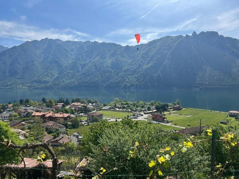 View (from property/room), View (from property/room), Lake view, Lake view, Landmark view, Landmark view, Mountain view, Mountain view