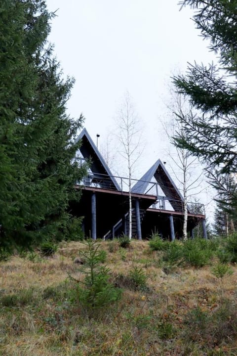 Property building, Natural landscape