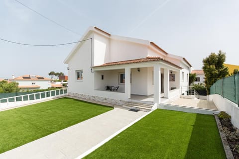 Property building, Off site, Summer, Garden, Garden view