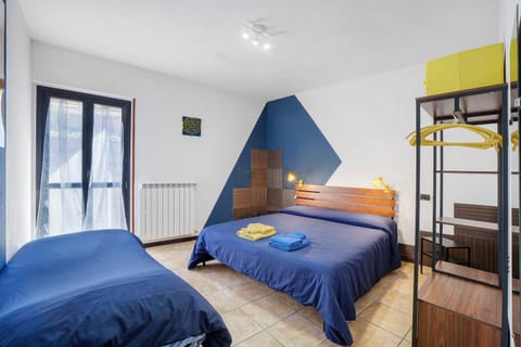 Property building, Living room, Bedroom