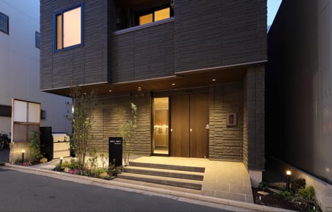 Property building, Night