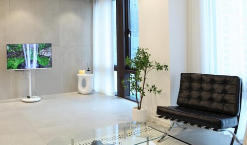 Communal lounge/ TV room, Living room, Sea view, Sea view
