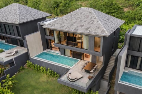 Property building, Balcony/Terrace, Swimming pool