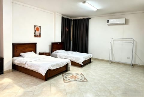 Bed, Photo of the whole room, Bedroom, air conditioner