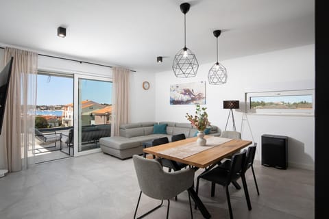 View (from property/room), Living room, Dining area