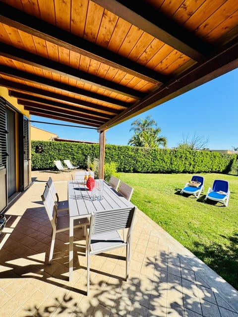 Property building, Garden