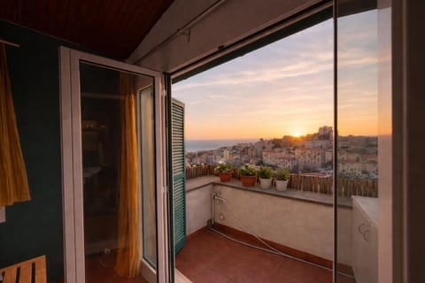 Day, Natural landscape, View (from property/room), Balcony/Terrace, Mountain view, Sunrise, Sunset