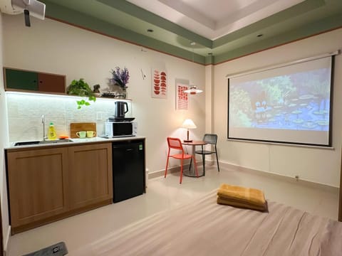 TV and multimedia, Kitchen or kitchenette