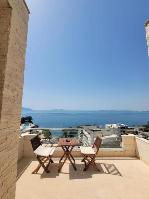 View (from property/room), Balcony/Terrace, Sea view