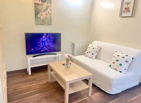 Communal lounge/ TV room, TV and multimedia