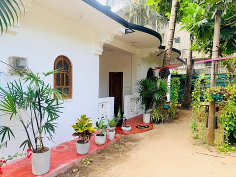 Property building, Garden view