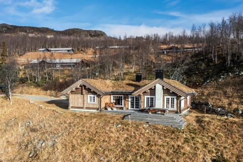 Property building, Natural landscape, Mountain view