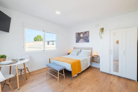 Bed, Bedroom, wardrobe