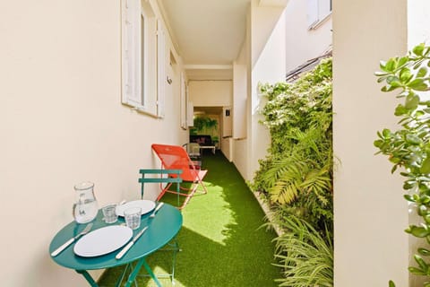 Patio, Balcony/Terrace