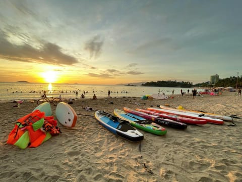 Day, Natural landscape, Activities, Sunrise