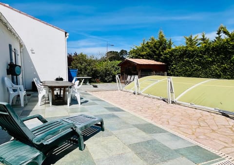 Patio, Balcony/Terrace, Swimming pool