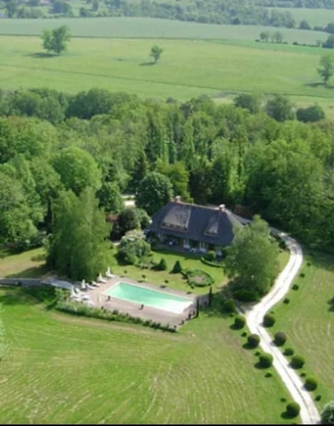 Property building, Bird's eye view