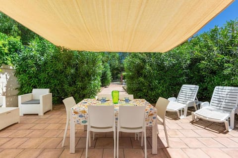 Patio, Garden, Garden view