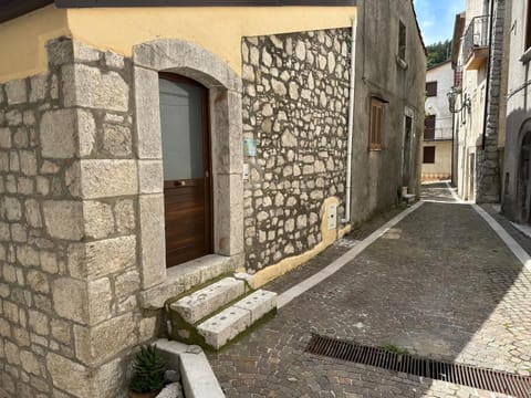 Property building, Street view