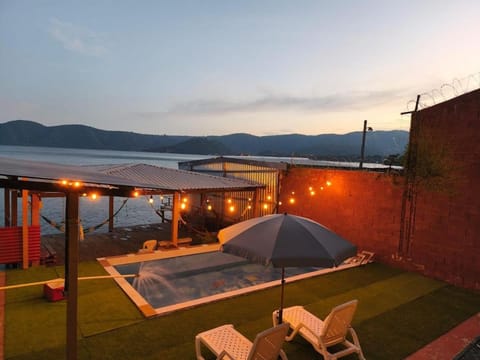 Swimming pool