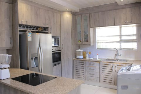 oven, stove, kitchen