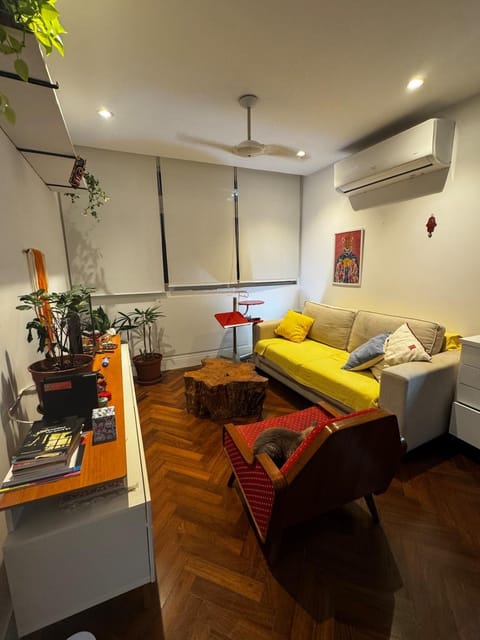 TV and multimedia, Living room, air conditioner