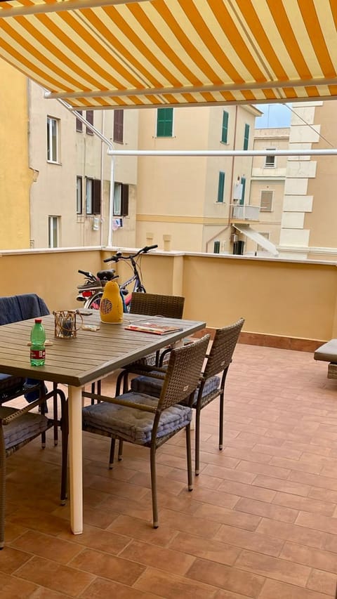 Balcony/Terrace, Balcony/Terrace