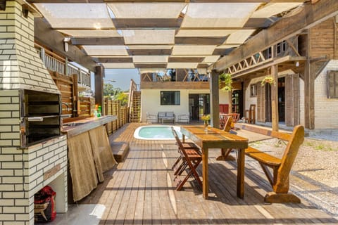 Swimming pool, Inner courtyard view