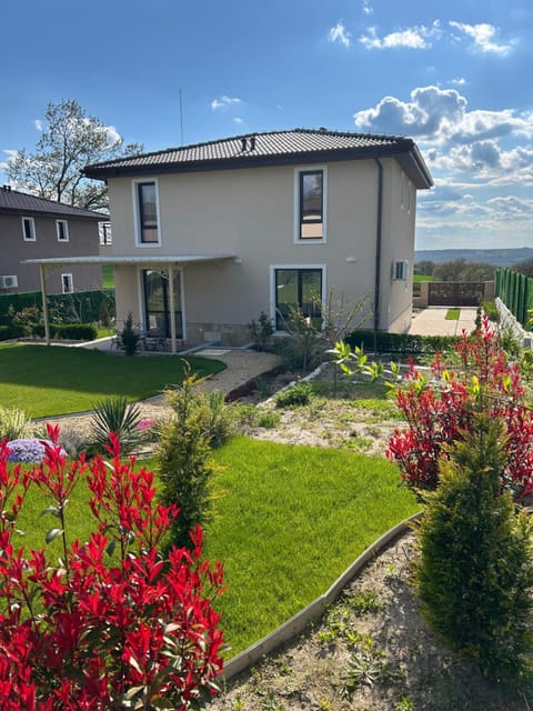 Property building, Garden view