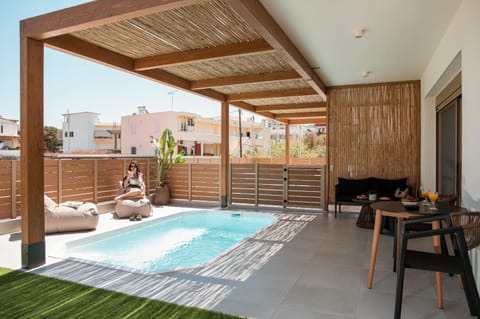 Patio, Balcony/Terrace, Pool view, Swimming pool