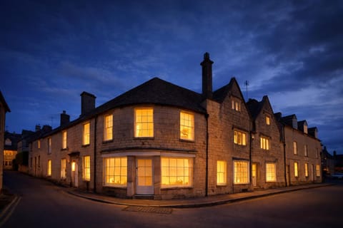 Property building, Night, Landmark view