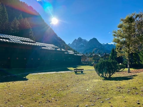Day, Natural landscape, Mountain view