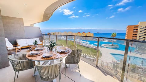 Property building, View (from property/room), View (from property/room), Sea view, Swimming pool