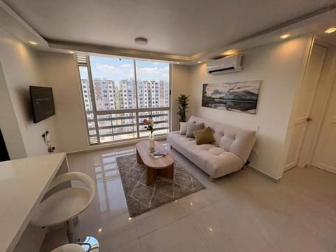 TV and multimedia, Living room, Seating area, Evening entertainment, air conditioner