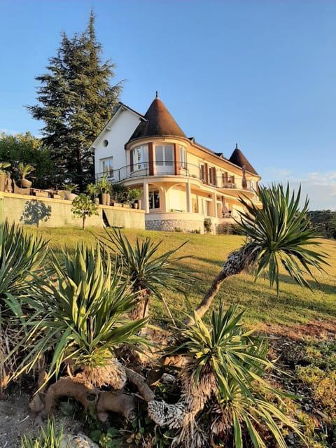 Property building, Natural landscape