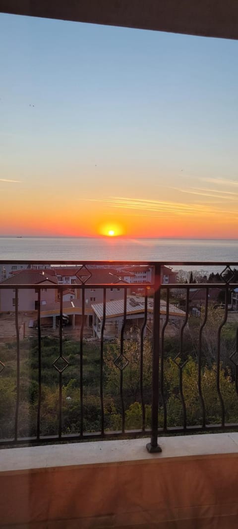 Balcony/Terrace, Bedroom, Sea view, Sunrise