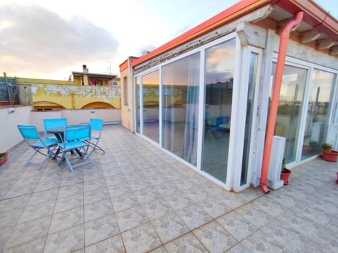 Day, Balcony/Terrace