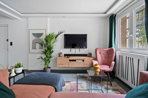 Property building, Living room