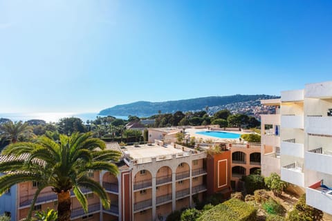 Property building, Pool view, Sea view, Swimming pool