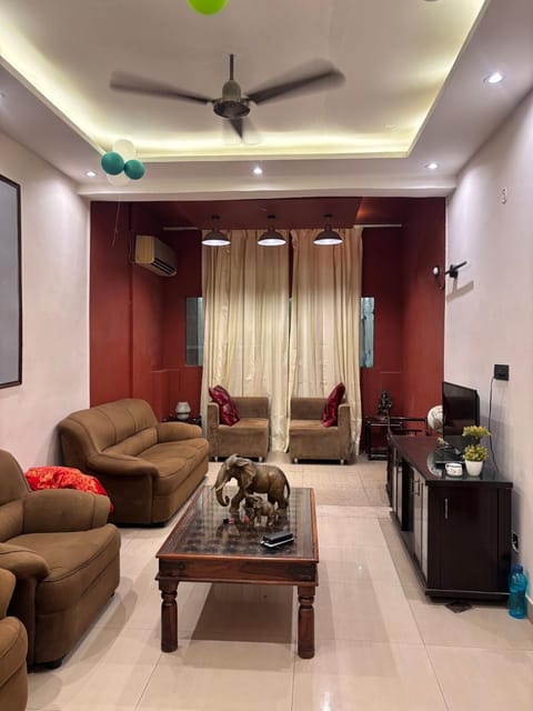 TV and multimedia, air conditioner