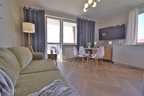 Kitchen or kitchenette, Seating area