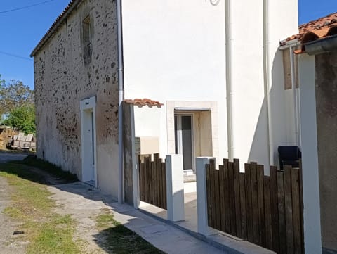 Inner courtyard view